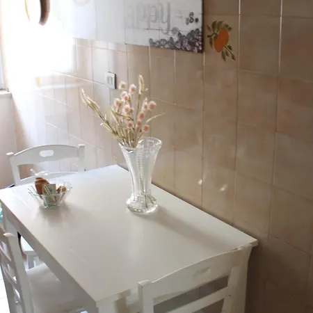 La Casa Di Carlotta Apartment *