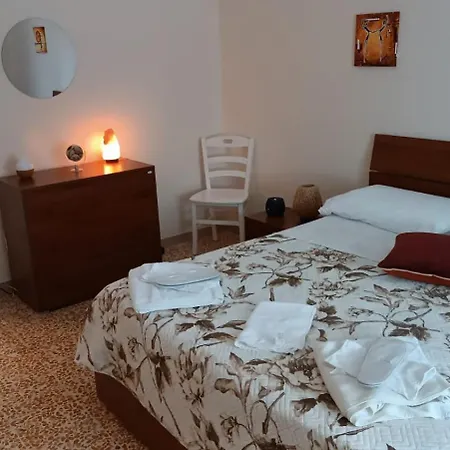 Apartment La Casa Di Carlotta Naples